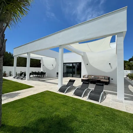 Villa Poniente House