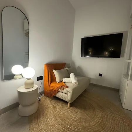 Poniente House Villa *