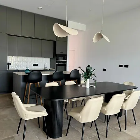 Villa Poniente House