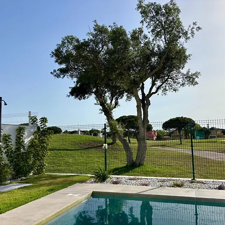 Villa Poniente House *